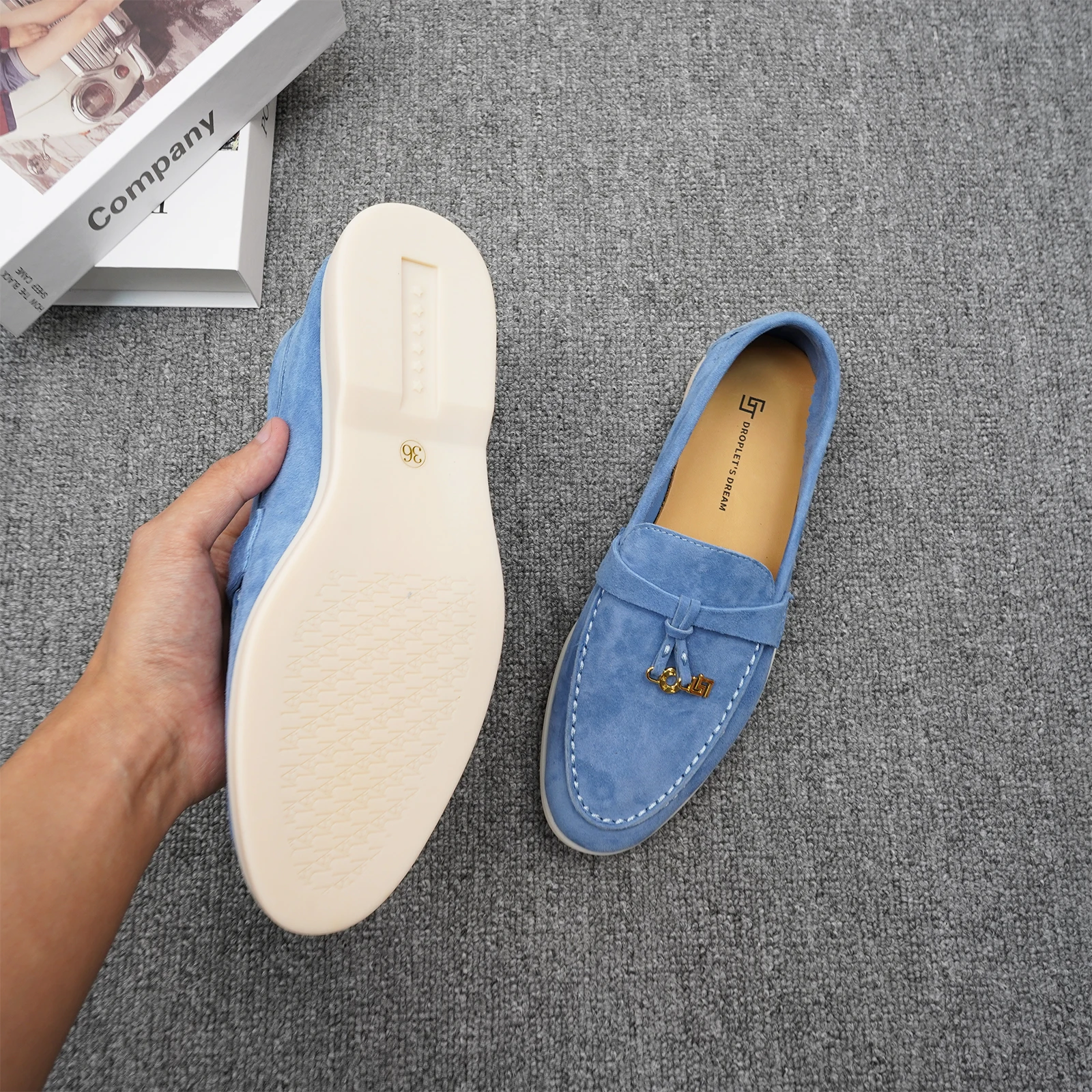 new women\'s round headed luxury casual shoes with cashmere surface anti slip driving shoes solid color metal decoration loafers