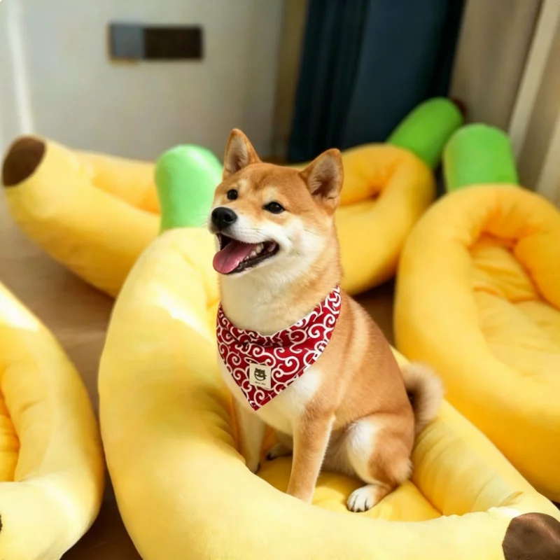 Removable Washable Cartoon Banana Pet Bed, Soft Plush Banana Shape Dog Cat Sofa , All Season Pet Sleeping Cushion for Dogs Cats