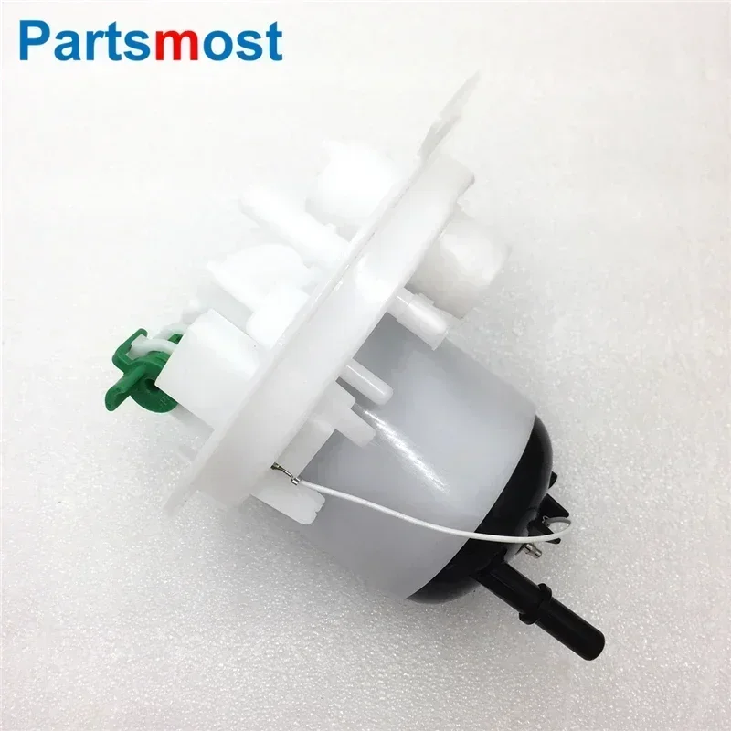 3.0L V6 5.0L V8 Petrol Fuel Tank Dust Cover for Land Rover Range Rover 2013- RR Sport 2014- Fuel Filter Sender Cover LR048891