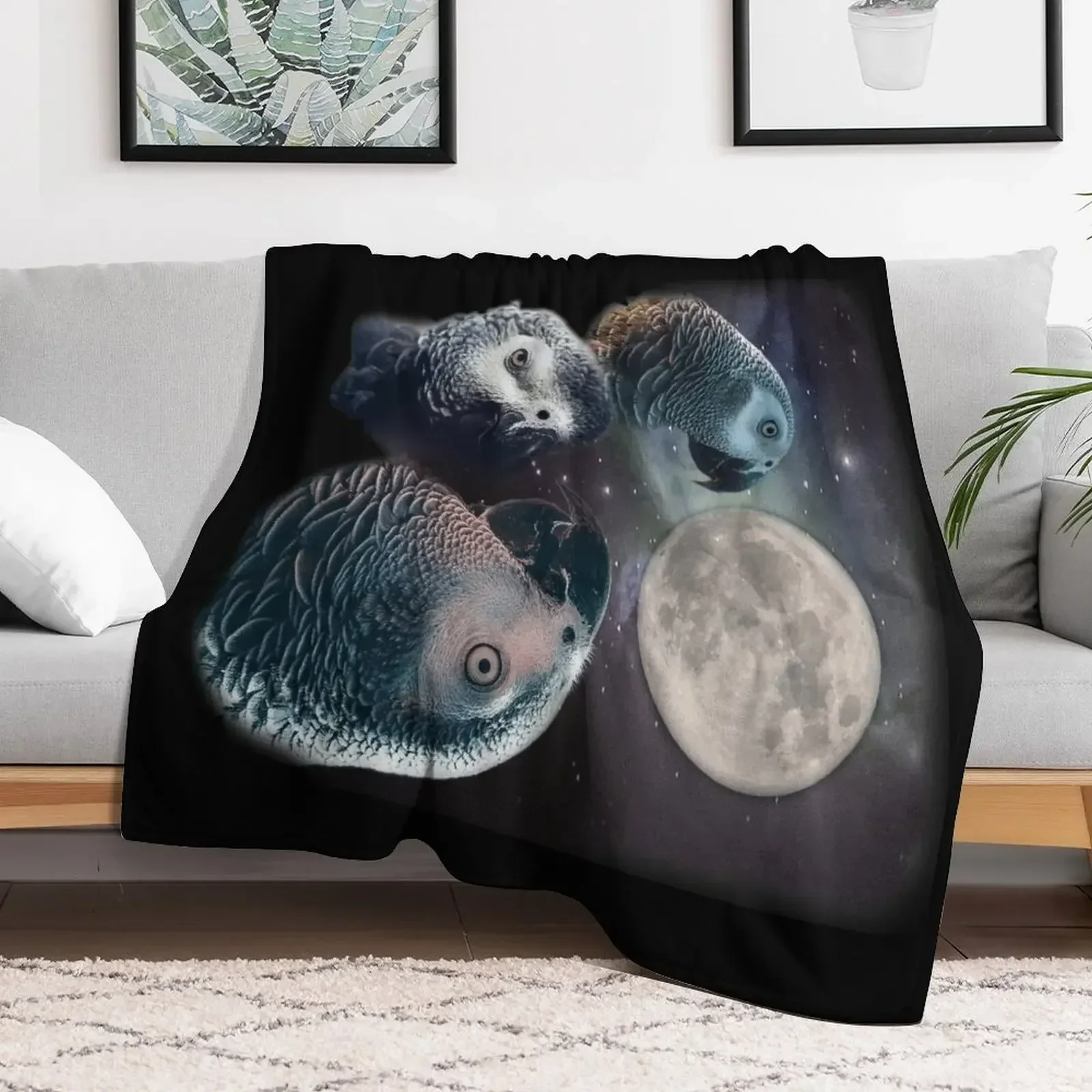

African Grey Parrot Three Wolves and Moon Style Throw Blanket Decoratives Beautifuls Blankets