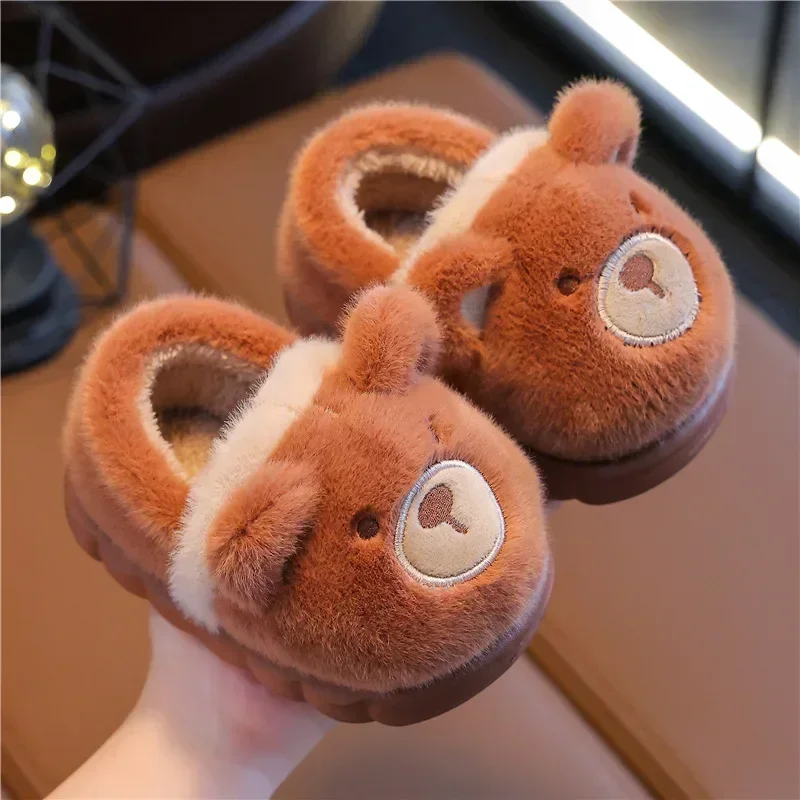Zapatillas de algodón para niños, zapatos de felpa gruesos y cálidos para interiores y exteriores, zapatos de tacón para bolso de bebé y hogar,