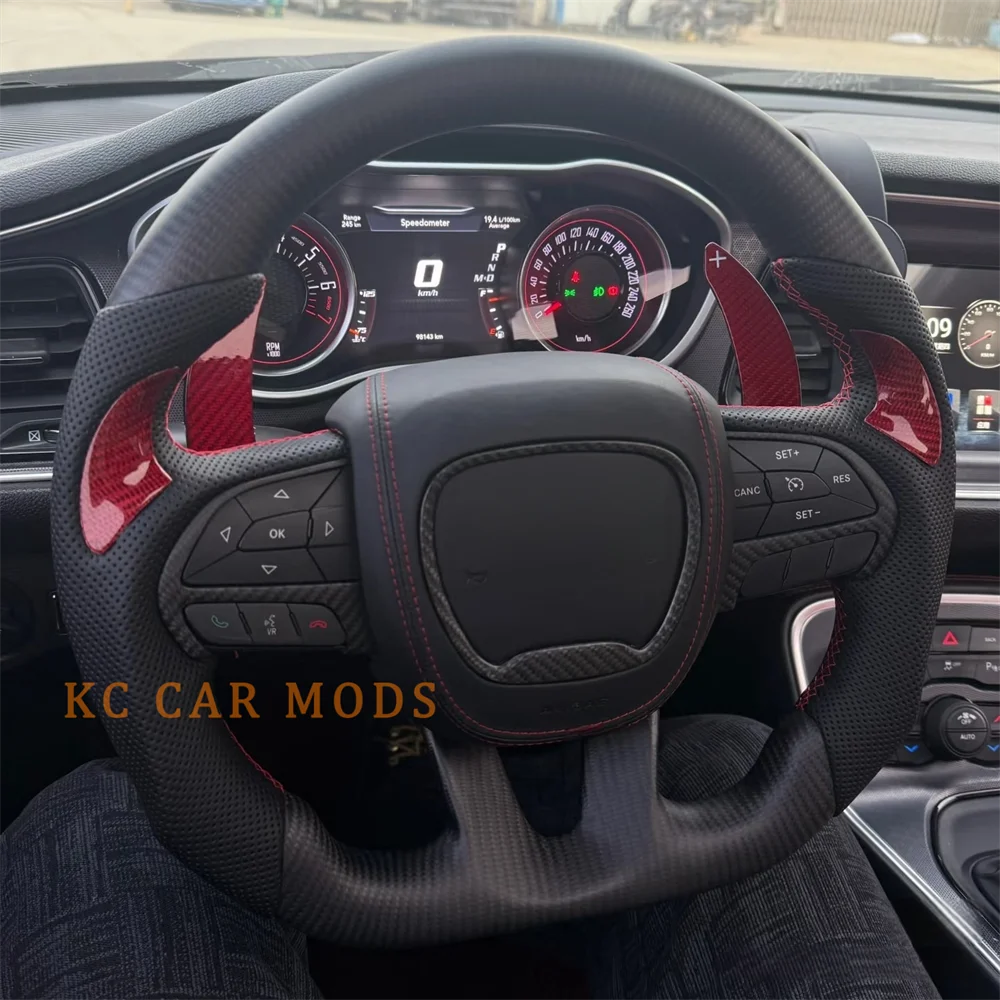 

Индивидуальное черное перфорированное кожаное рулевое колесо из углеродного волокна на 2015, 2016, 2017, 2018, 2019, 2020 Dodge Challenger