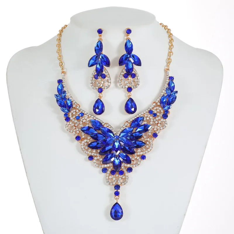 

Copper Electroplated Gold Exaggerated Vintage Design Sense European and American Foreign Trade Crystal Gemstone Jewelry Necklace