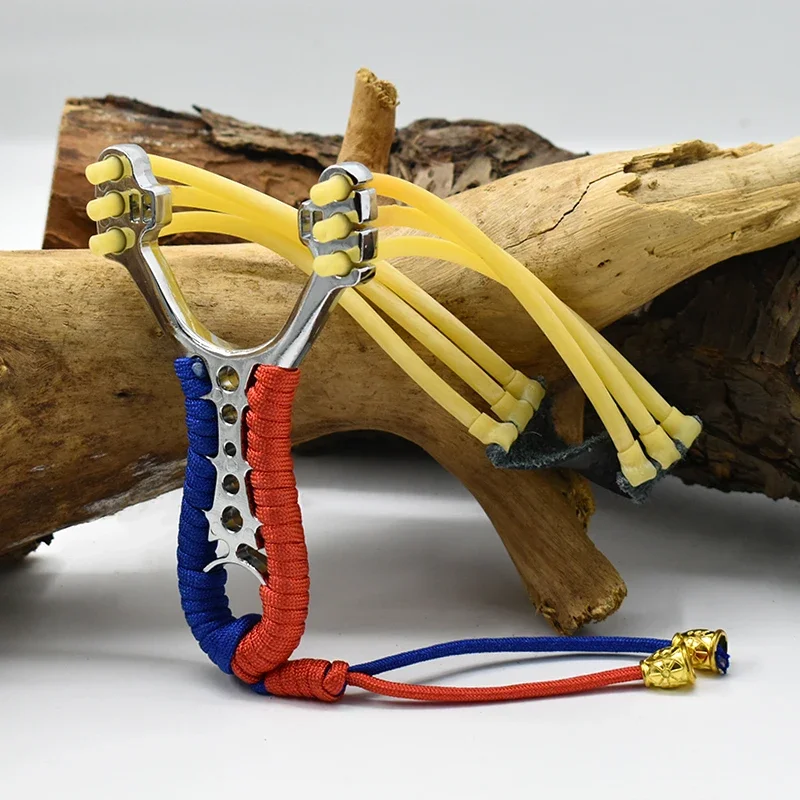

New Alloy Powerful Long-distance Slingshot Three-strand Rubber Band Outdoor Hunting Professional Shooting Slingshots Catapult