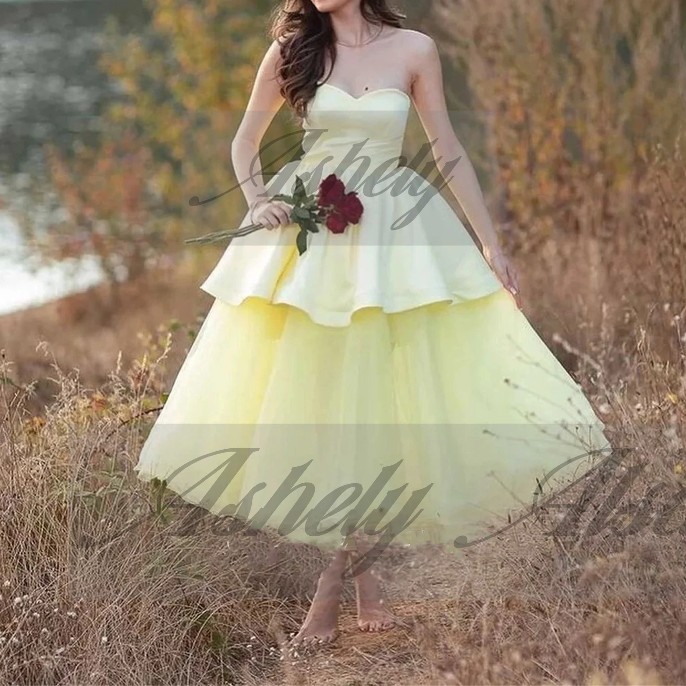 간단한 빛 노란색 댄스 파티 특별 행사 드레스 연인 새틴 Tulle 차 길이 웨딩 게스트 파티 이브닝 ​​가운 NewCustomized