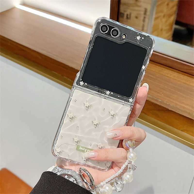 Funda de teléfono con bonito lazo y flores onduladas de agua transparente para Samsung Galaxy Z Flip 7 6 5 4 3 Flip5 Flip6 Flip7 con fundas de cadena Capa