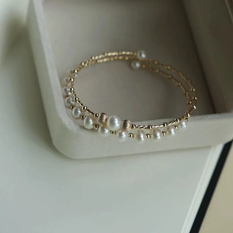 Double layer pearl bracelet with exquisite and high-end feel, gentle and versatile bracelet with a girl's temperament