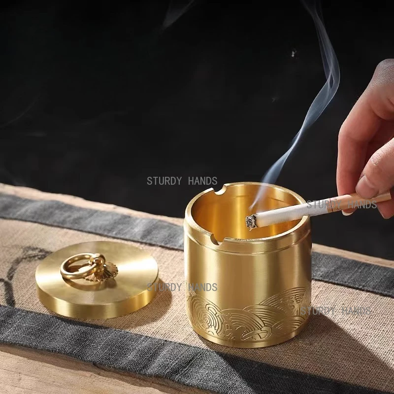 

Pure brass Xiangyun car ashtray new Chinese style anti fly ash creative high-end office ashtray