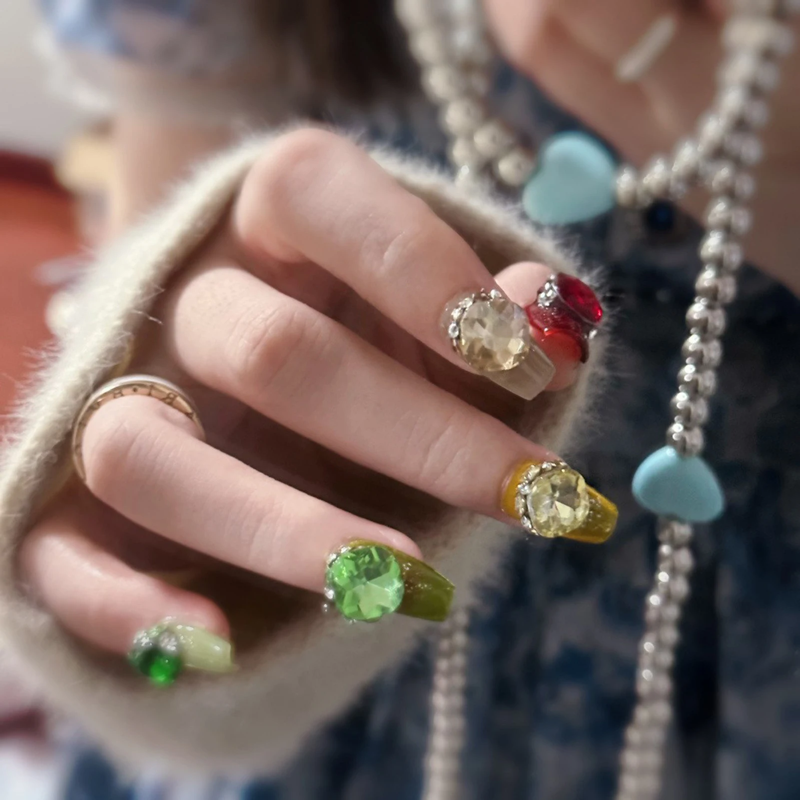 Handmade False Nails with Colorful Rhinestone Natural Unbreakable Nail Simple Wear for Stage Performance Wear