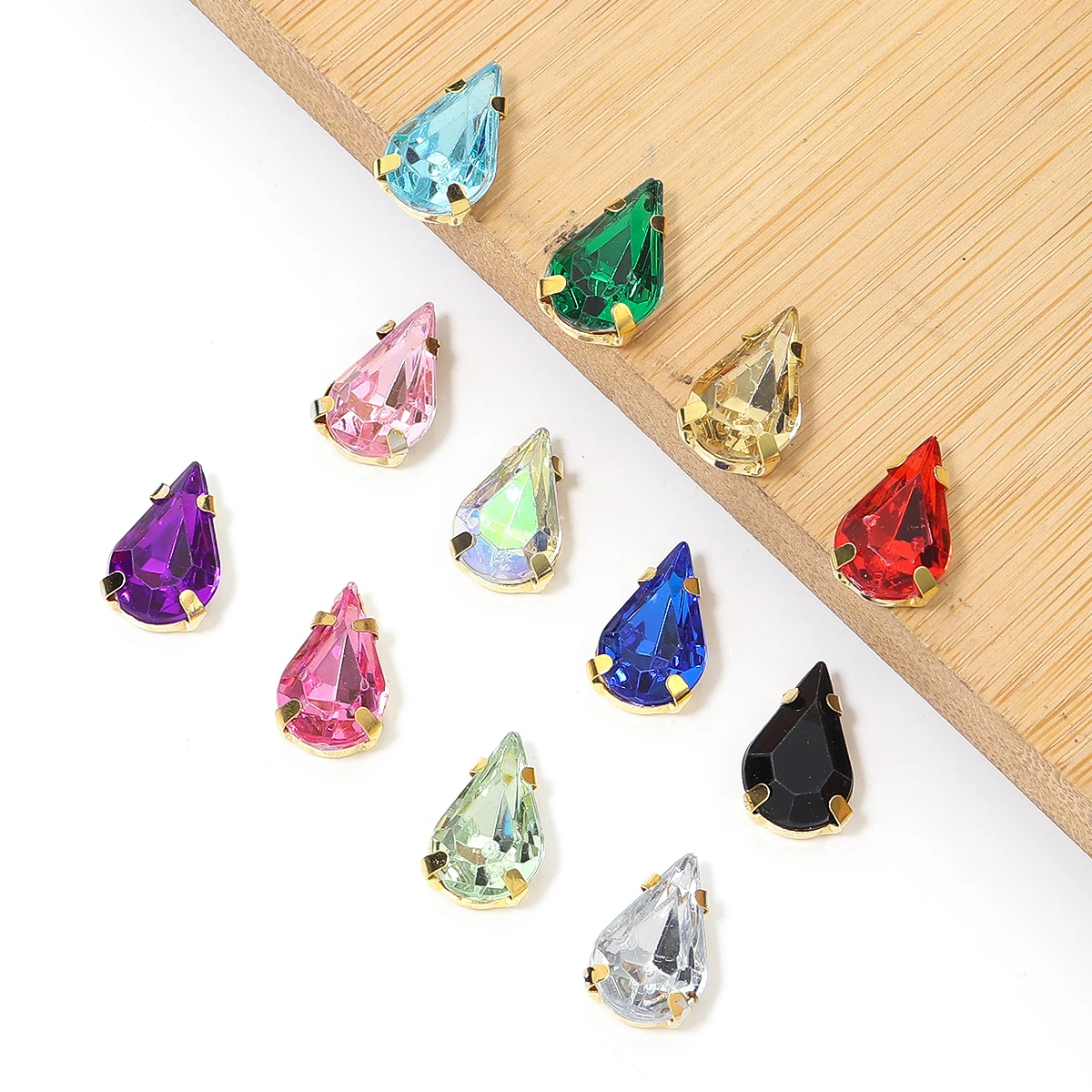 50 قطعة/الحزمة الملونة خياطة على مخلب فضفاض الراين المسيل للدموع قطرة شكل خرز كريستالي DIY بها بنفسك الملابس ديكور الغراء على الخياطة اكسسوارات