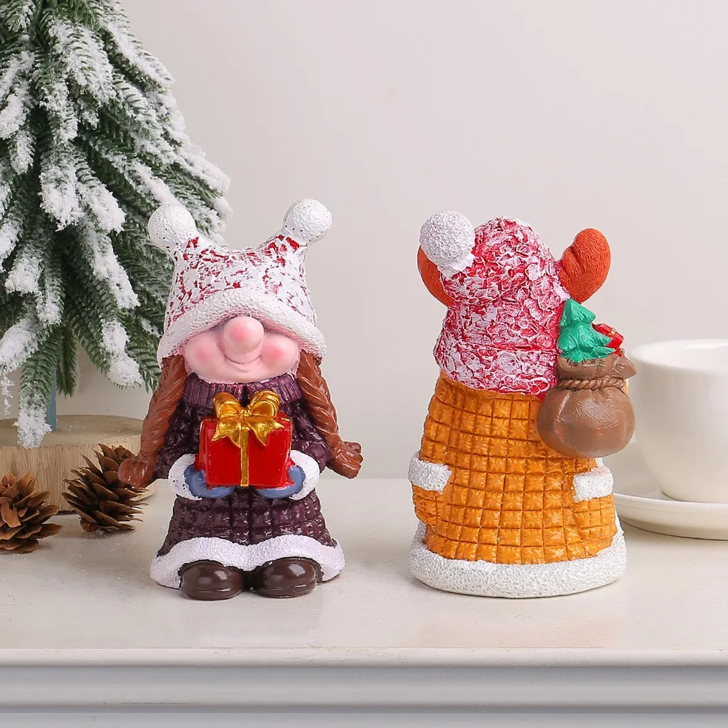 Resin Holiday Figurine Christmas Holiday Desktop Decoration Christmas Resin Gnome Figurine Desktop Festive Gnome Decoration