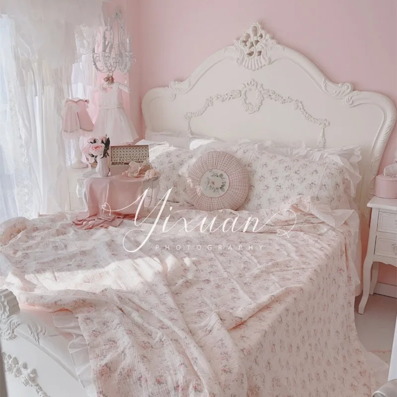 French court European fashion simple 1.8 meters princess bed American modern pink children's bed high-end furniture