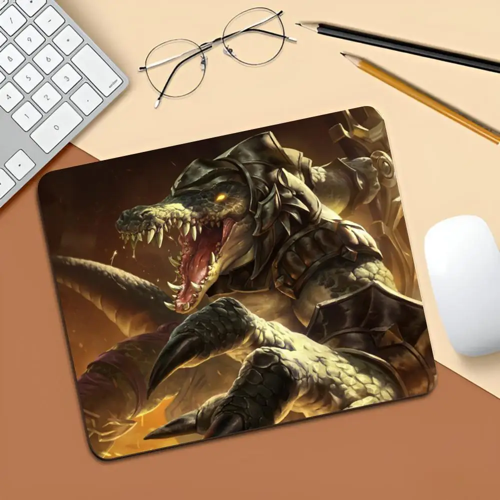 Renekton Rengar Riven Mouse Pad Gaming Laptops Keyboard Mat Deskmat Pc Accessories Desk Protector Mousepad Gamer Mats Anime Maus