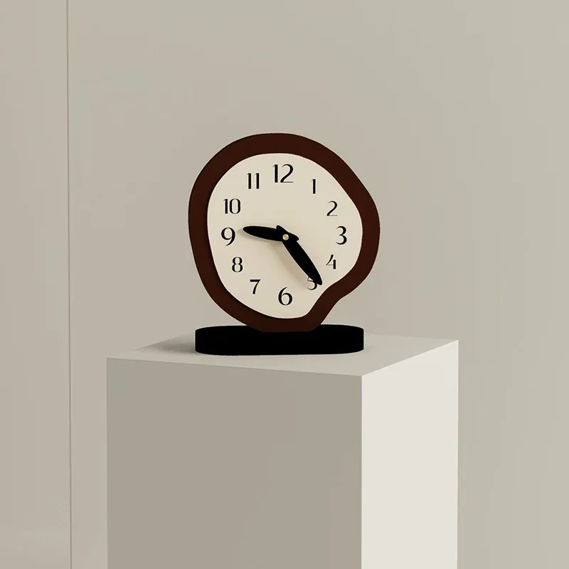 Living room table pendulum desktop clock creative simple desktop clock ornament high value art bedroom silent bedside clock