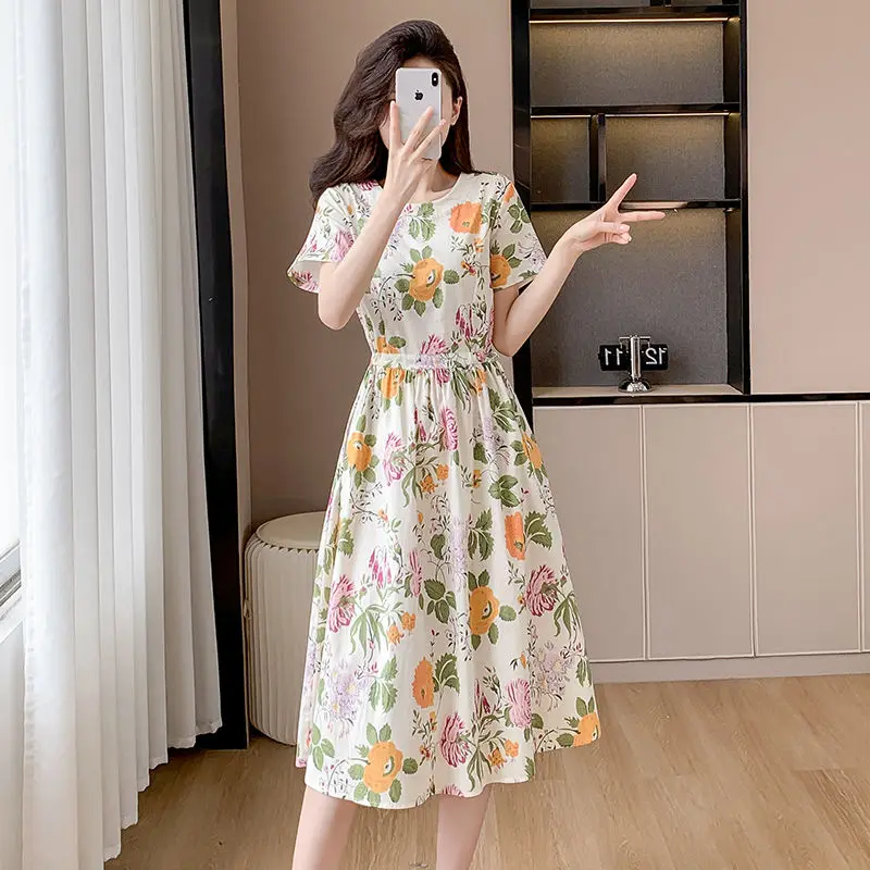 Spring Pure Cotton Women's Mid Length Summer New Short Sleeved Small Floral Loose Slimming and Stylish Printing Dress