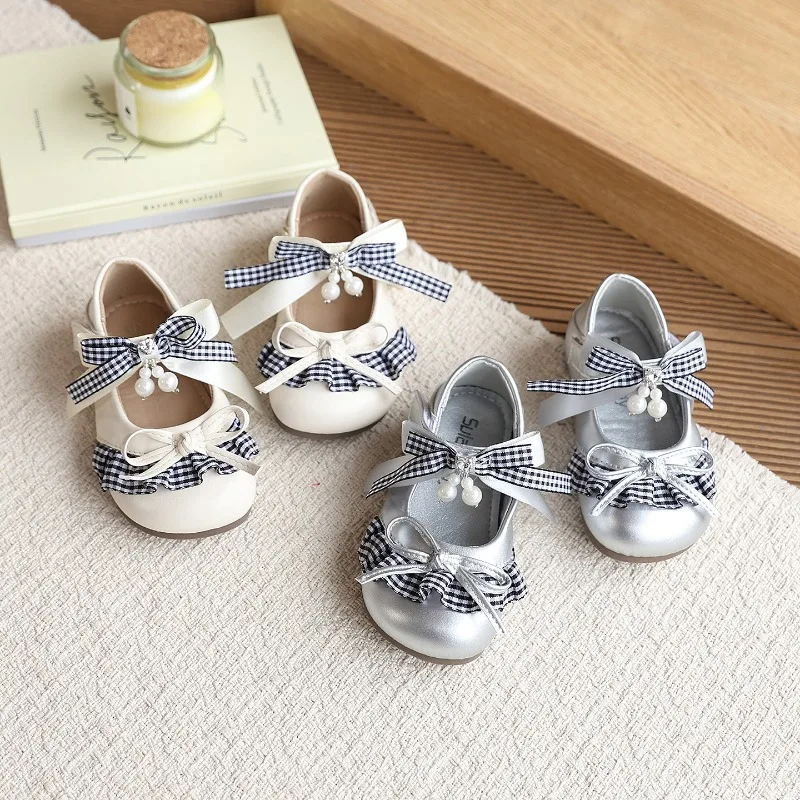 

2026 New Children's British Style Mary Jane Shoes Girls School Uniform Flat Shoes Elegant Ruffled Edge Bow Kids Leather Shoes
