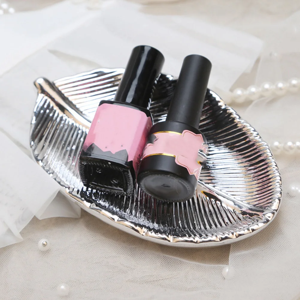 

Керамический лоток для хранения ювелирных изделий в форме листа, блюдо для безделушек, декоративный держатель для колец и сережек, настольный дисплей, тарелки для безделушек