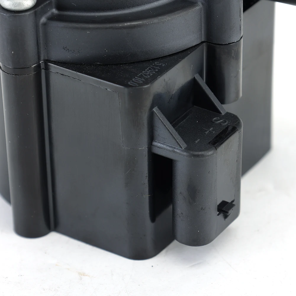 電子ウォーターポンプ 5Q0965561B アウディ用シート用シュコダ VW 1.6 1.8 2.0TDI 2013-2018 交換カーアクセサリー