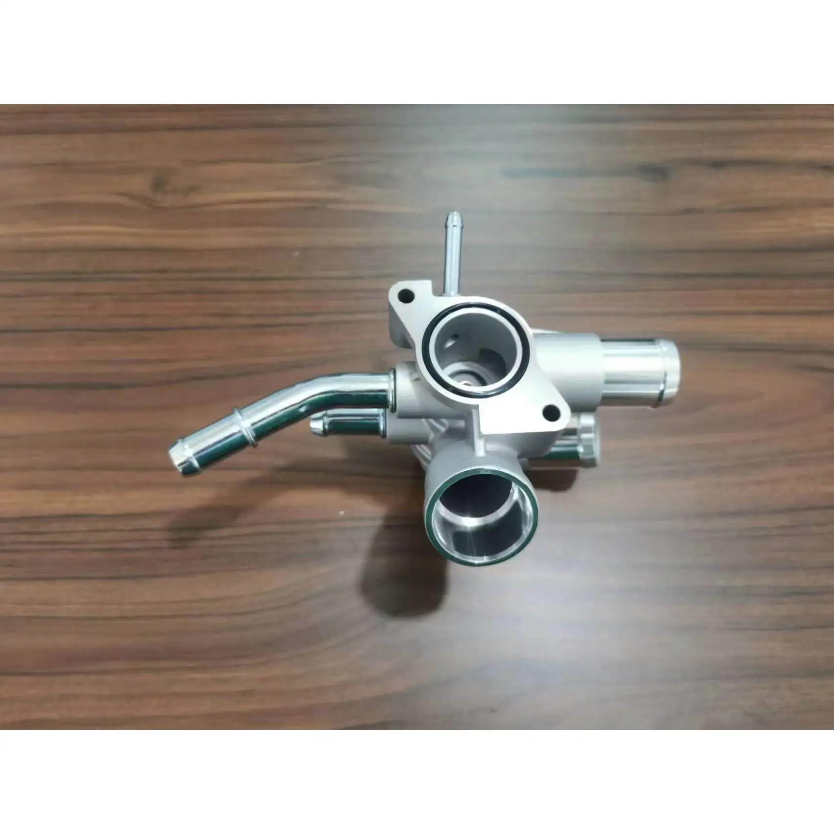 Suitable for Automobile Thermostat Cover AT4Z8A586B Auto Parts