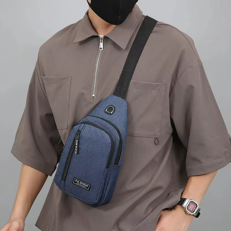 

Large capacity chest bag, men's crossbody bag, casual sports single shoulder waterproof and wear-resistant backpack, portable he