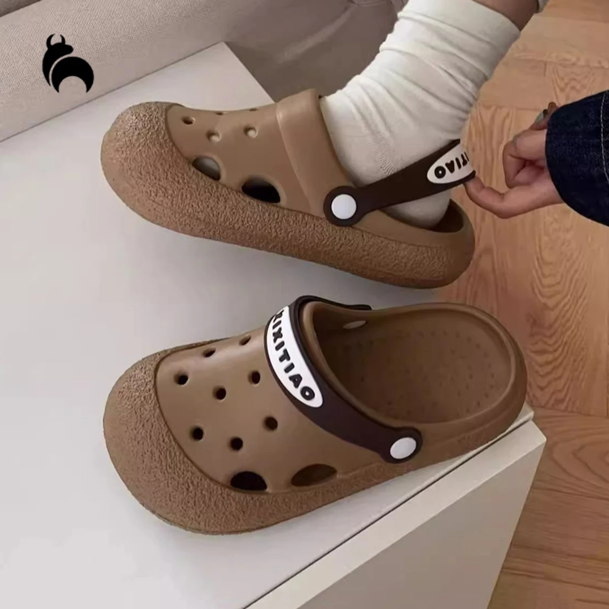 Mo Dou Summer Garden Sandals for Women Non Slip Beach Slippers for Kids Outdoor Parent Child Slippers Waterproof Shoes