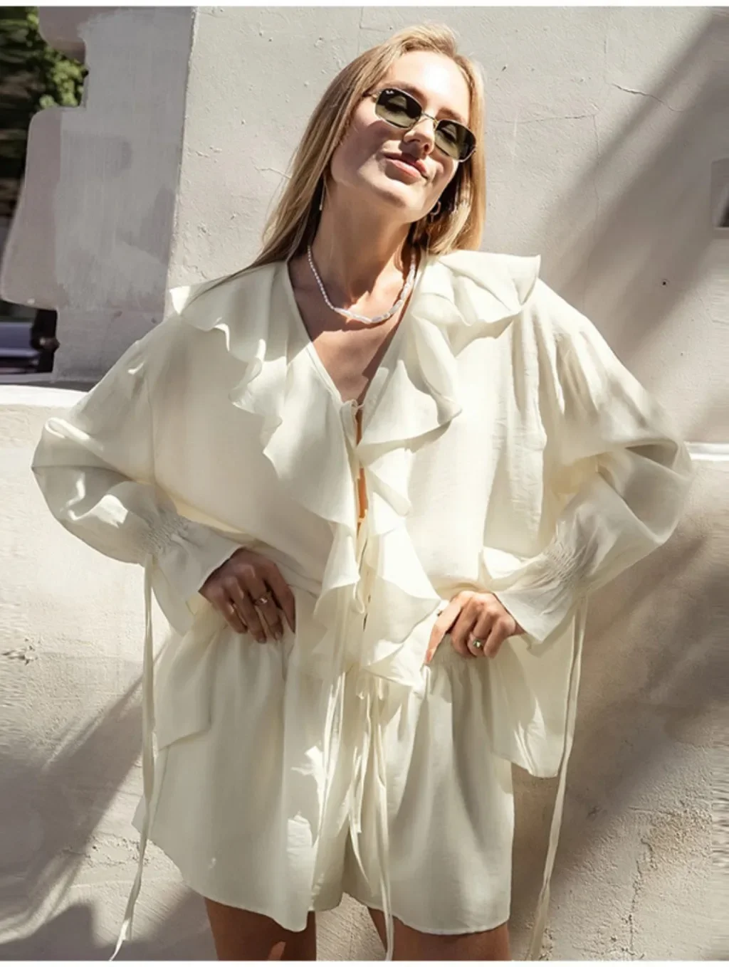 

Women Chiffon Ruffle Bandage Two Piece Shorts Set Lace-up Flare Ruffle Sleeve Elegant High Street Casual Vintage Matching Set