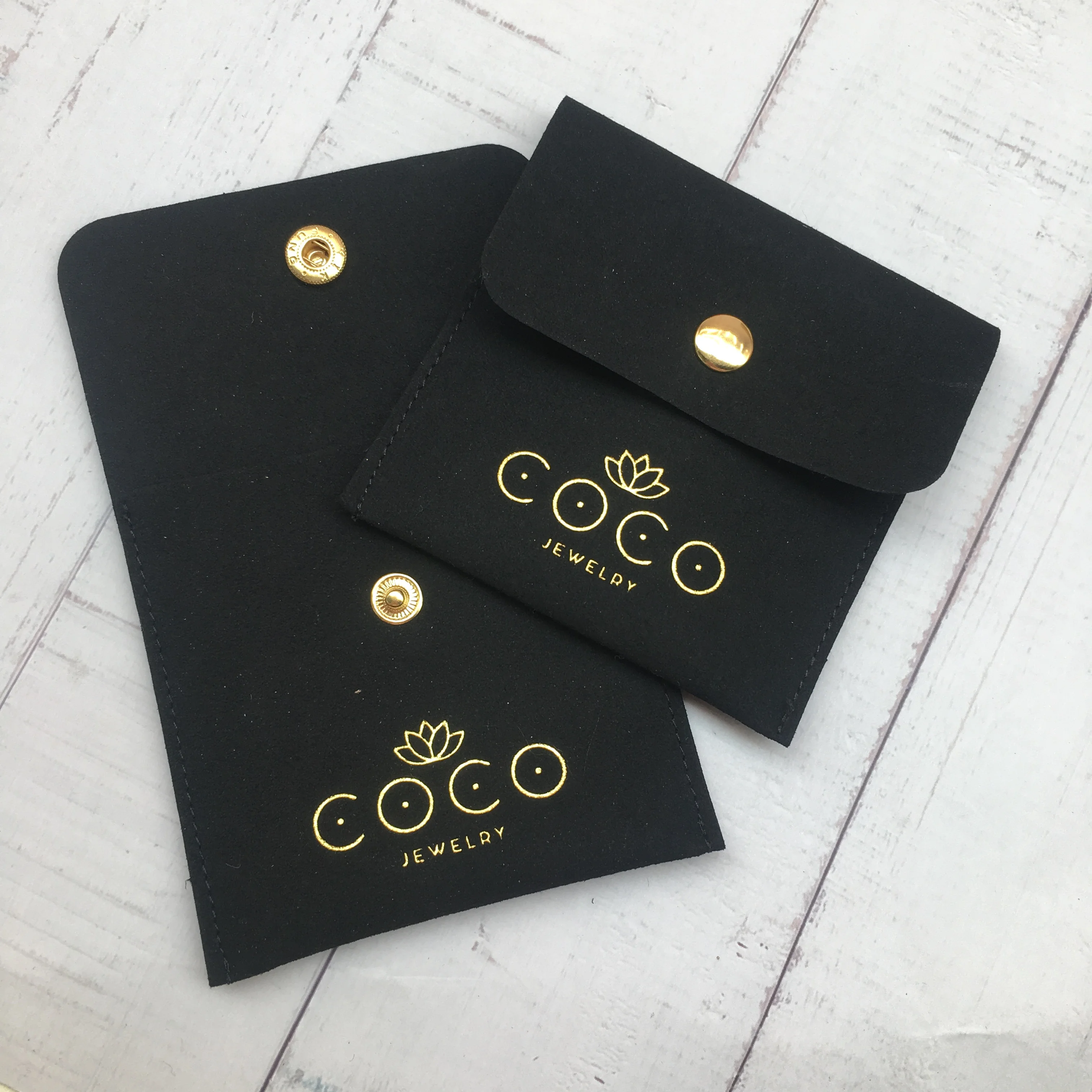 20 Sheepsew 8*8 سم حقيبة مجوهرات فائقة النعومة من الألياف بدون شعار حقيبة مخملية عالية الجودة حقيبة تغليف المجوهرات بدون شعار #4