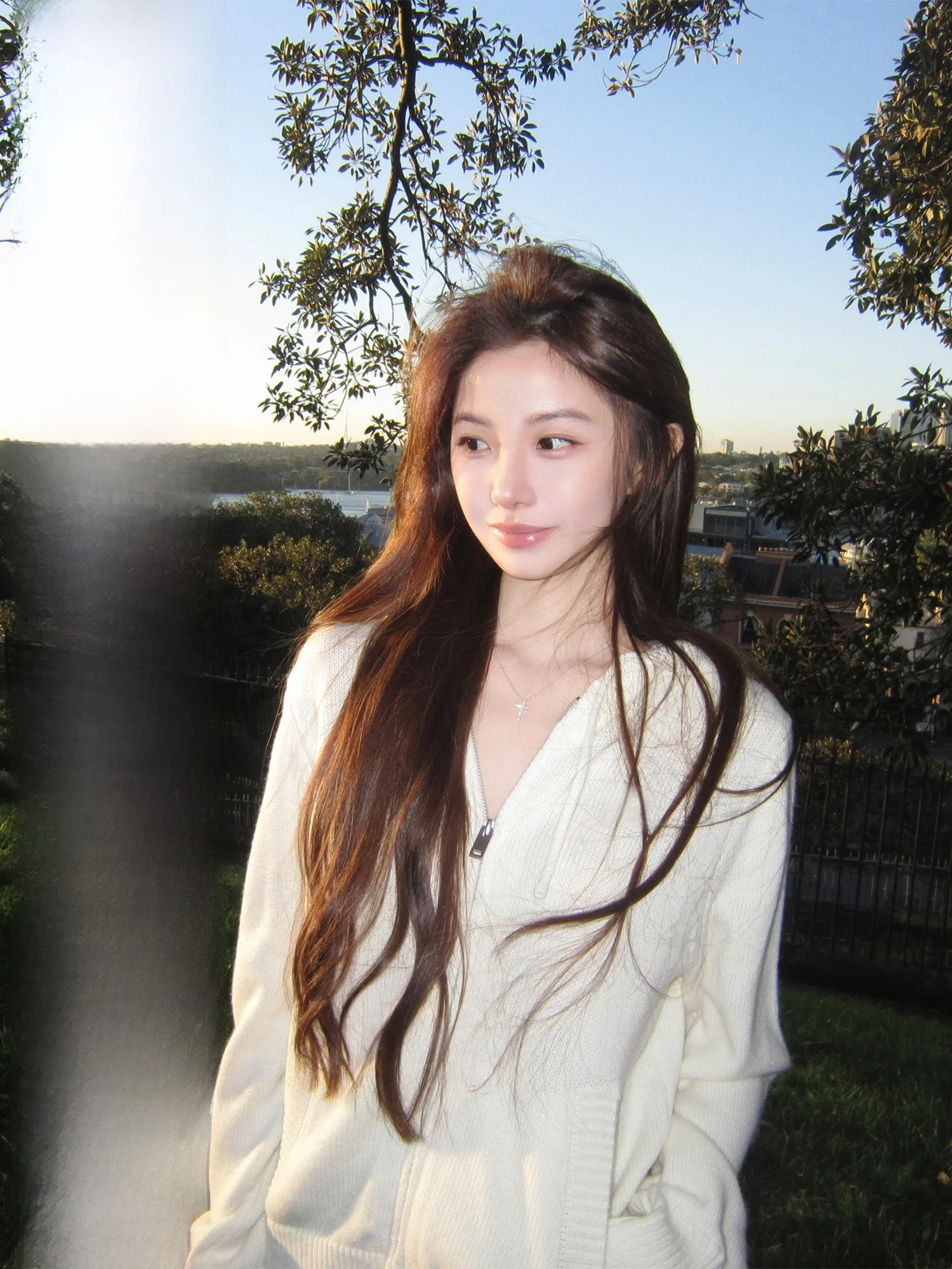 

YUYUREAL Повседневная шерстяная толстовка на молнии с вышивкой, женский вязаный кардиган с длинными рукавами, с цветочным узором, осенняя коллекция