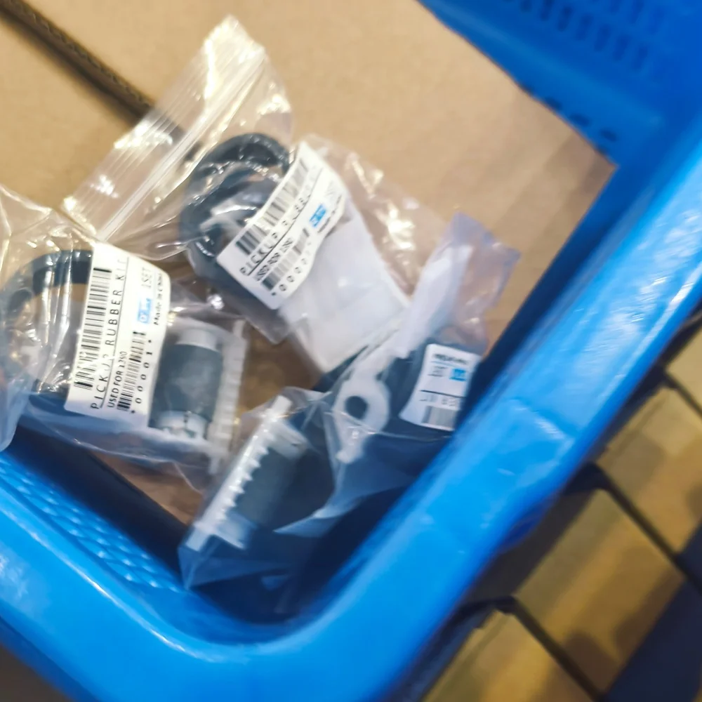 

1517053 1529149 Retard Pickup Roller for EPSON Stylus Office T1100 B1100 Photo 1390 1400 1410 L1300 L1800 R1900 1500W ME1100