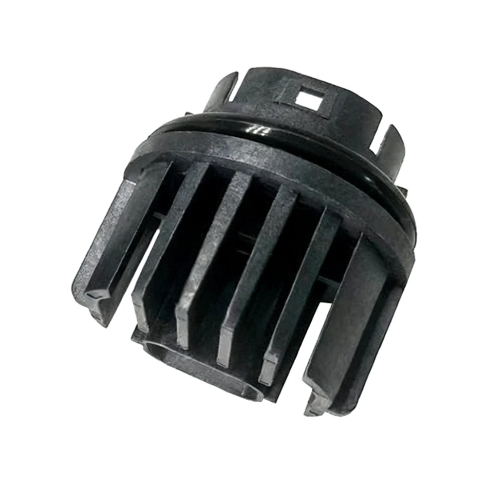 

81536-60C30 Black Plastic Car Rear Tail Light Brake Lamp LED Driver Module Uint Plug-and-play for Toyota Land Cruiser 2017-2022