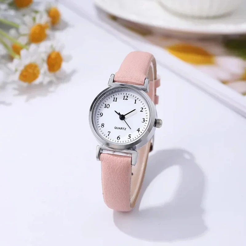 Simple Women's Watches Small Dial Quartz Wristwatches Popular Girls Watches Reloj Round Leather Clock Gift Часы Женские Наручные