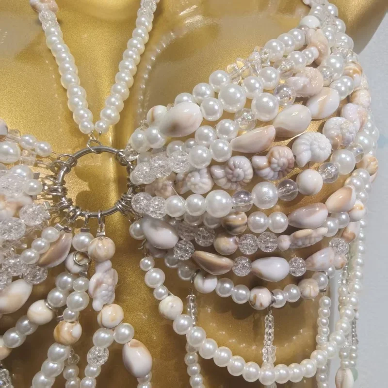 Handgefertigtes Damen-Muschelperlen-Neckholder-Top mit Quastenfransen, Körperkette für Strand, Festival, Boho-Stil, Neckholder-Kristall-Bikini-Oberteil – Detail 13