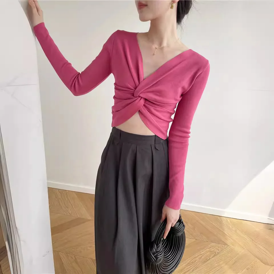 7304 الخريف الشتاء 14-إبرة كثيفة هونغ كونغ نمط الخامس الرقبة تويست سليم صالح مثير قاعدة قصيرة قميص أعلى