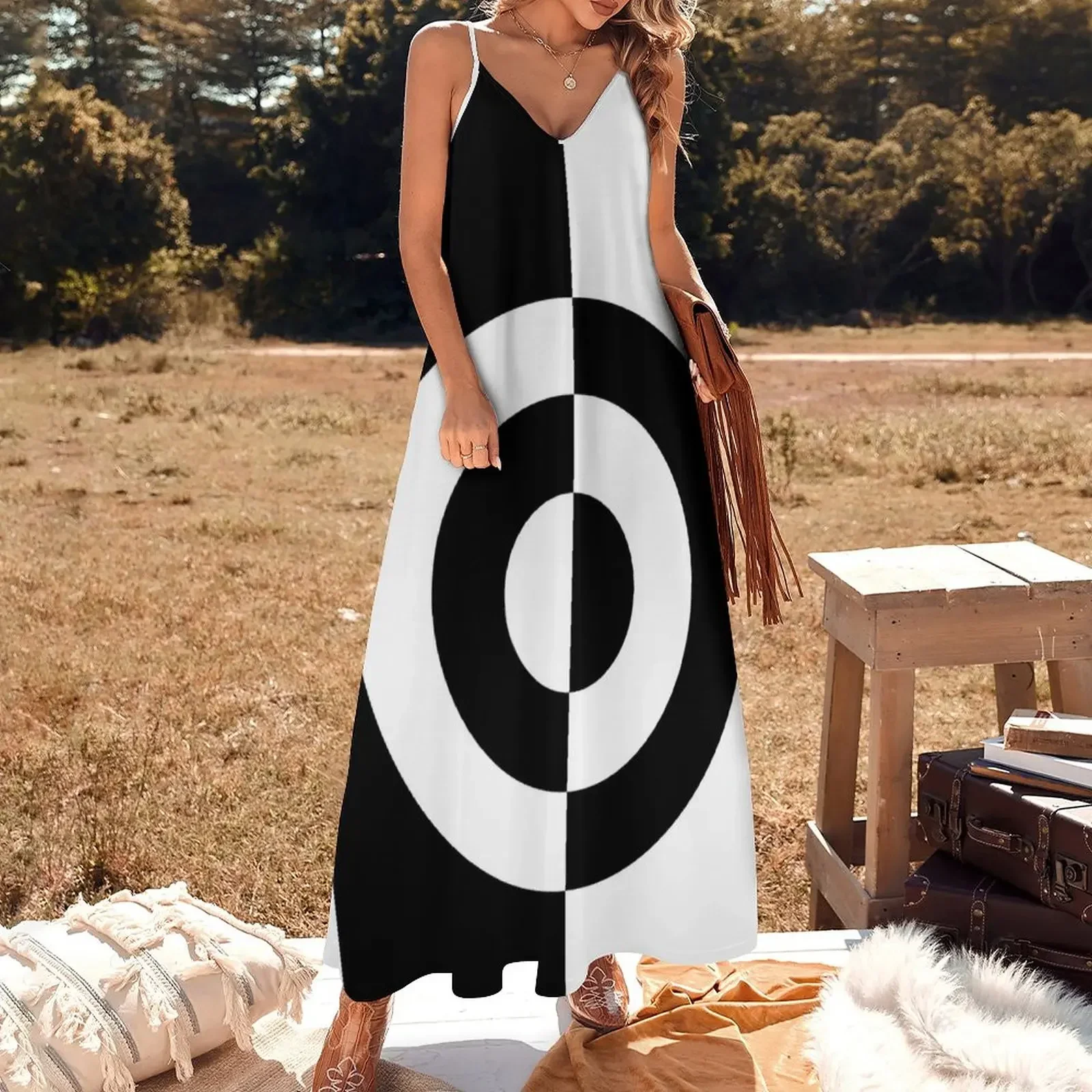 Mod Target - Black & White Retro Invert Sleeveless Dress evening dress ladies Woman clothes Dress