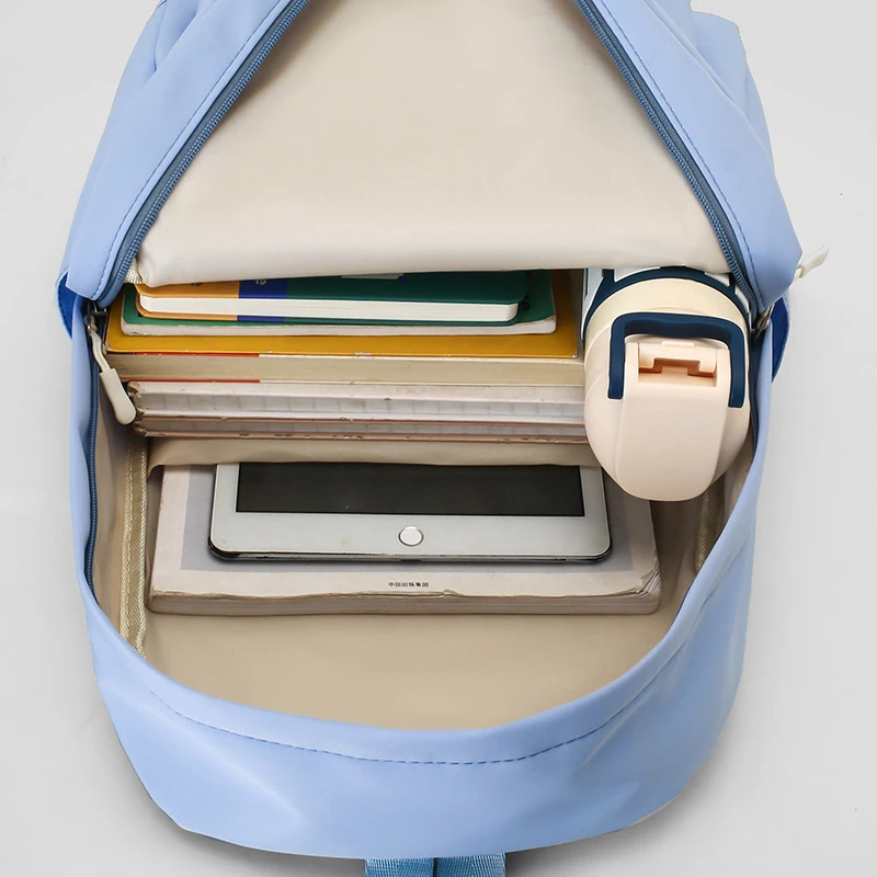 حقائب ظهر FNAF ذات سعة كبيرة مع مقلمة للطلاب خمس ليالًا في حقيبة مدرسية فريدي للأولاد والبنات وحقيبة تخزين الكتب المكتبية