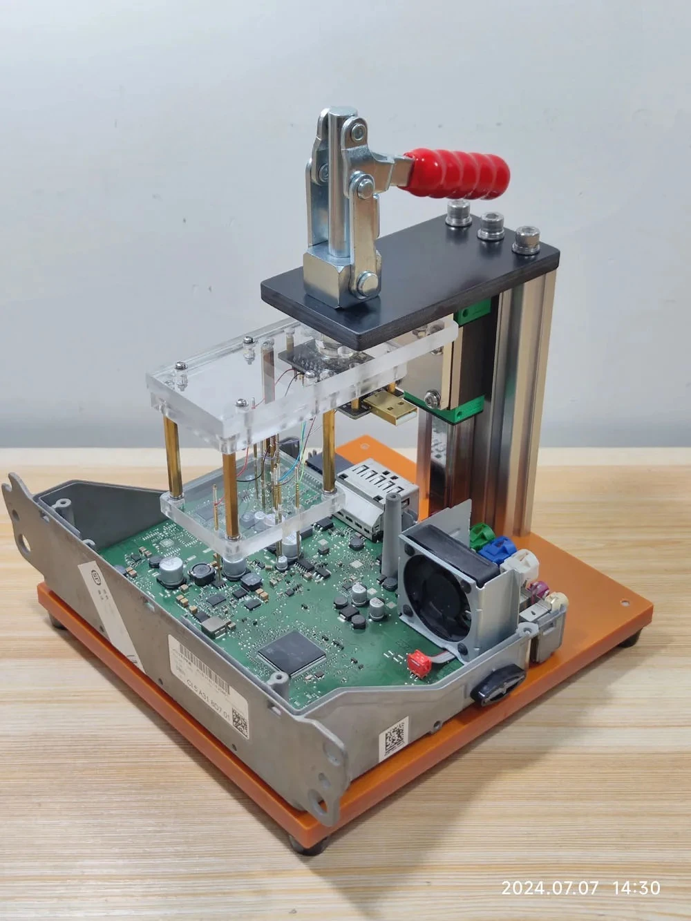 Fixture Burning Rack Reader/writer