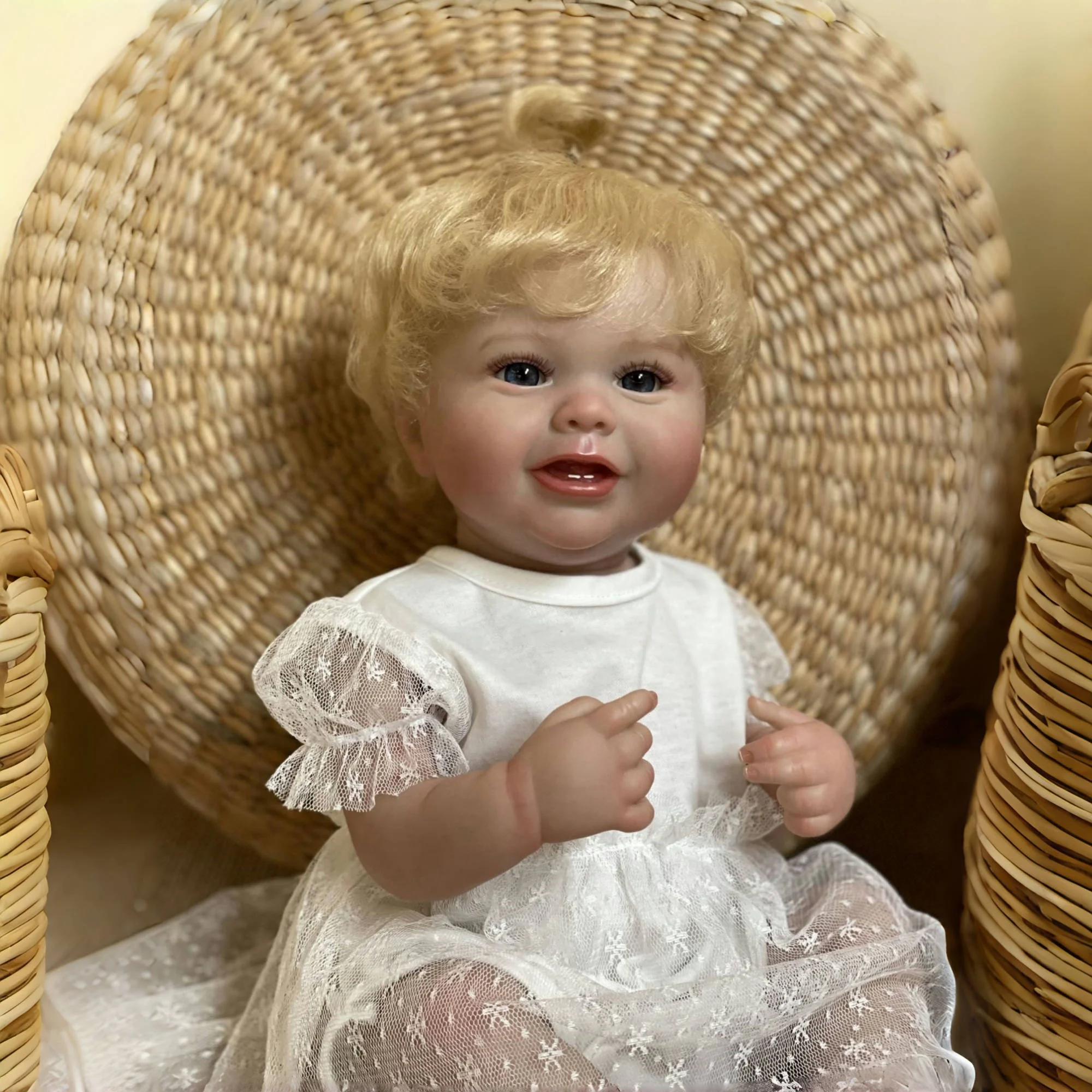 18 Inch Vinyl Reborn Doll, Rooted Hair, Big Eyes, High-Grade Hand Painting, Perfect for Gifts and Collection