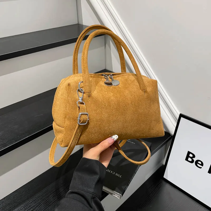 

Новая роскошная женская сумка через плечо 2025 года, универсальный кошелек с верхней ручкой, минималистичная шикарная сумка через плечо, элегантная и практичная ​