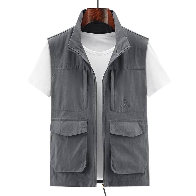 Men New Vest Solid Color Casual Outdoor Cargo Vest Loose Thin Multi-Pocket Vest Male Utility Vest Sleeveless Jacket Waistcoat