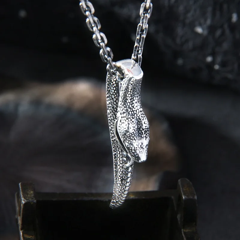 

Steam Punk Men Glossy Silver Snake Pendants Necklaces NO Chains 925 Sterling Silver HIP-HOP Creative Animals Viper Necklace