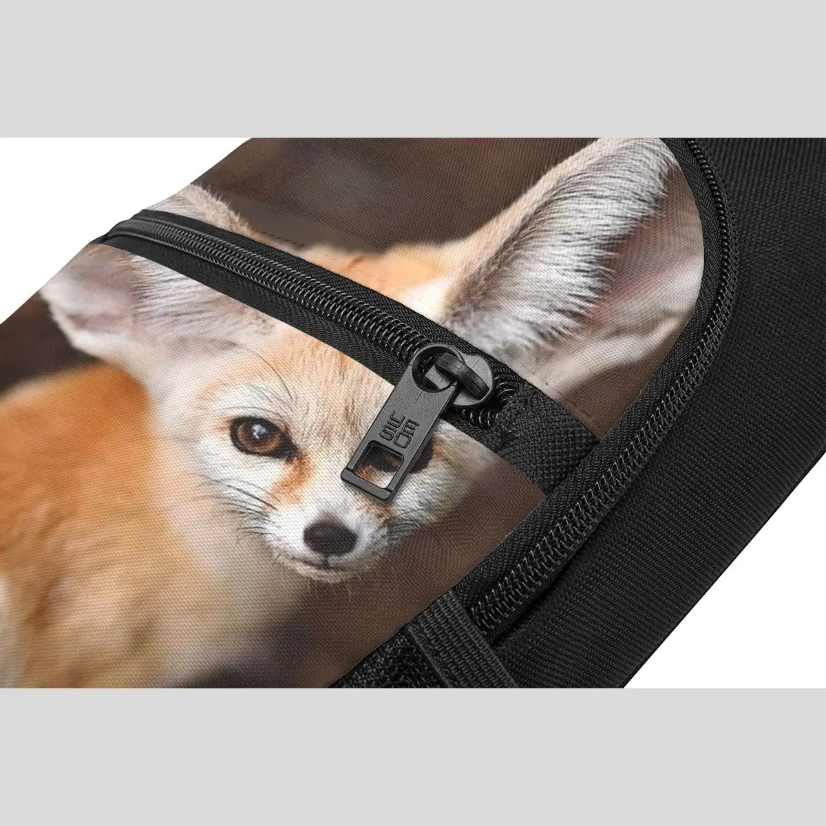 Cute Fennec Fox Chest Bag Men Sling Crossbody Backpack Chest Bag Traveling Hiking Daypack Shoulder Bag