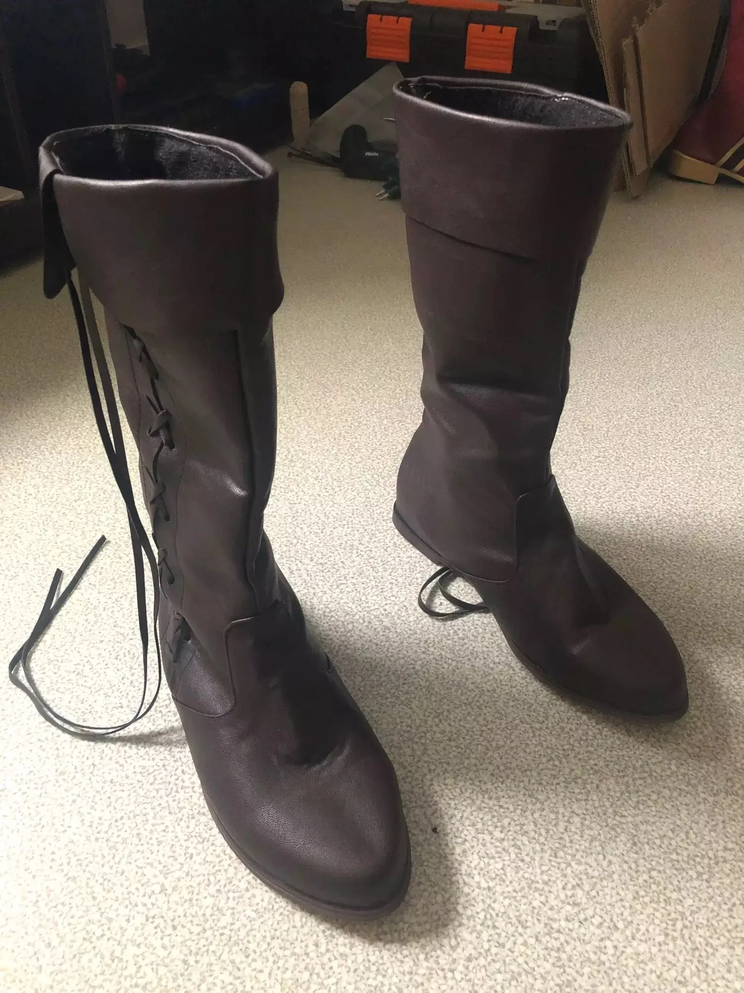 Mittelalterliche Renaissance-Lederstiefel für Männer und Frauen, Halbhohe Haddock-Schuhe, Piratenkostüm, Retro-Stiefel mit klobigem Absatz, lange Schneestiefel – Detail 3