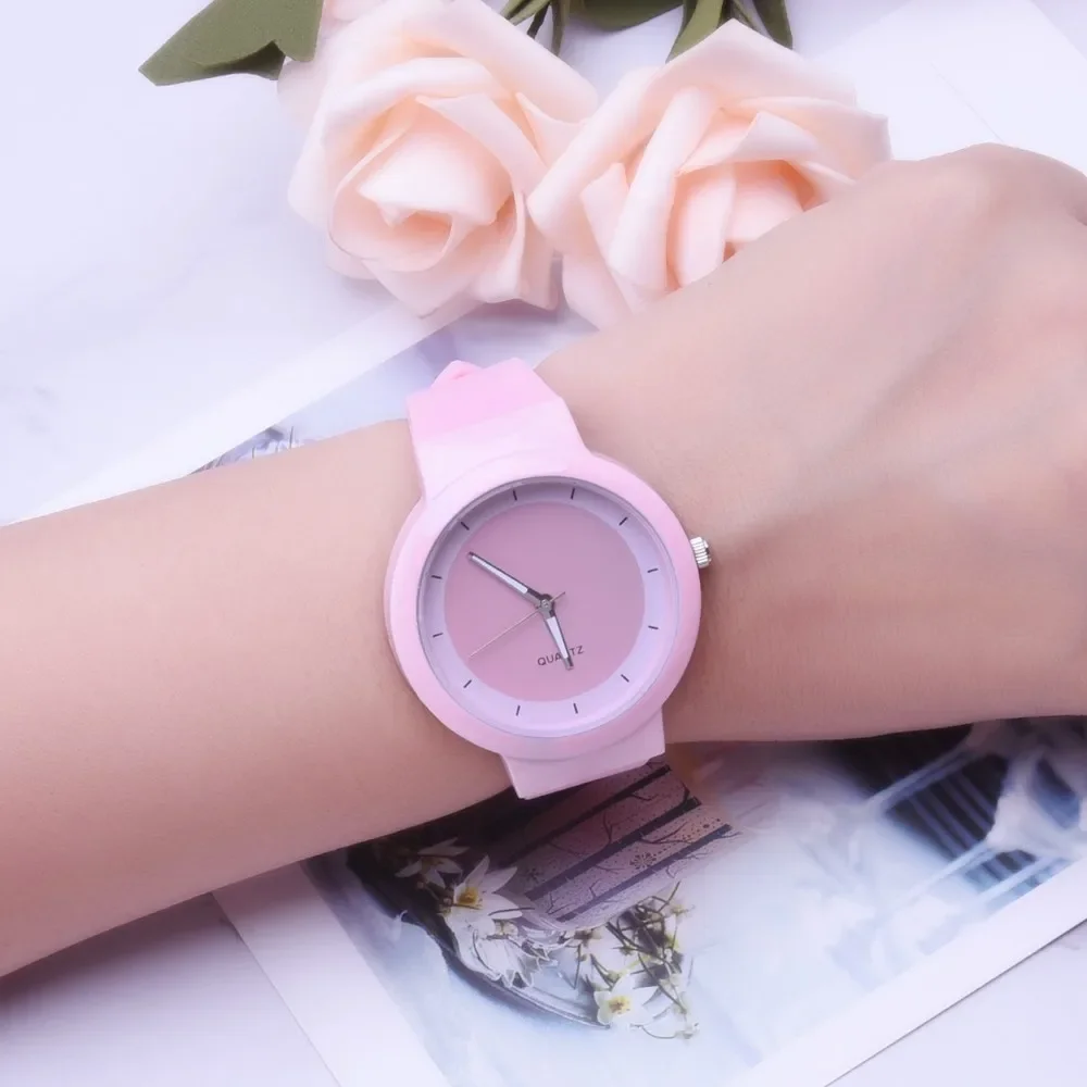 Women Watch Silicone Strap Casual Sports Ladies Watch Gift Clock High Quality Quartz Movement WristWatch Zegarek Damski Relog