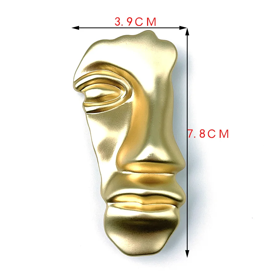 Trendy Design Exaggerated Half Human Face Brooches Women and Male Gold Color Metal Personality Pins Everyday Party Decorations