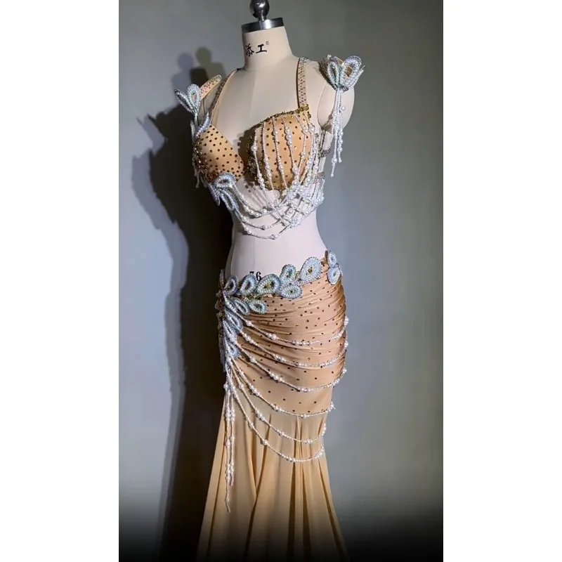 Customized Women Belly Dance Performance Costume High Waist Sexy Hollow Out Big Skirt Team Competition Uniform Belly Dancing Bra