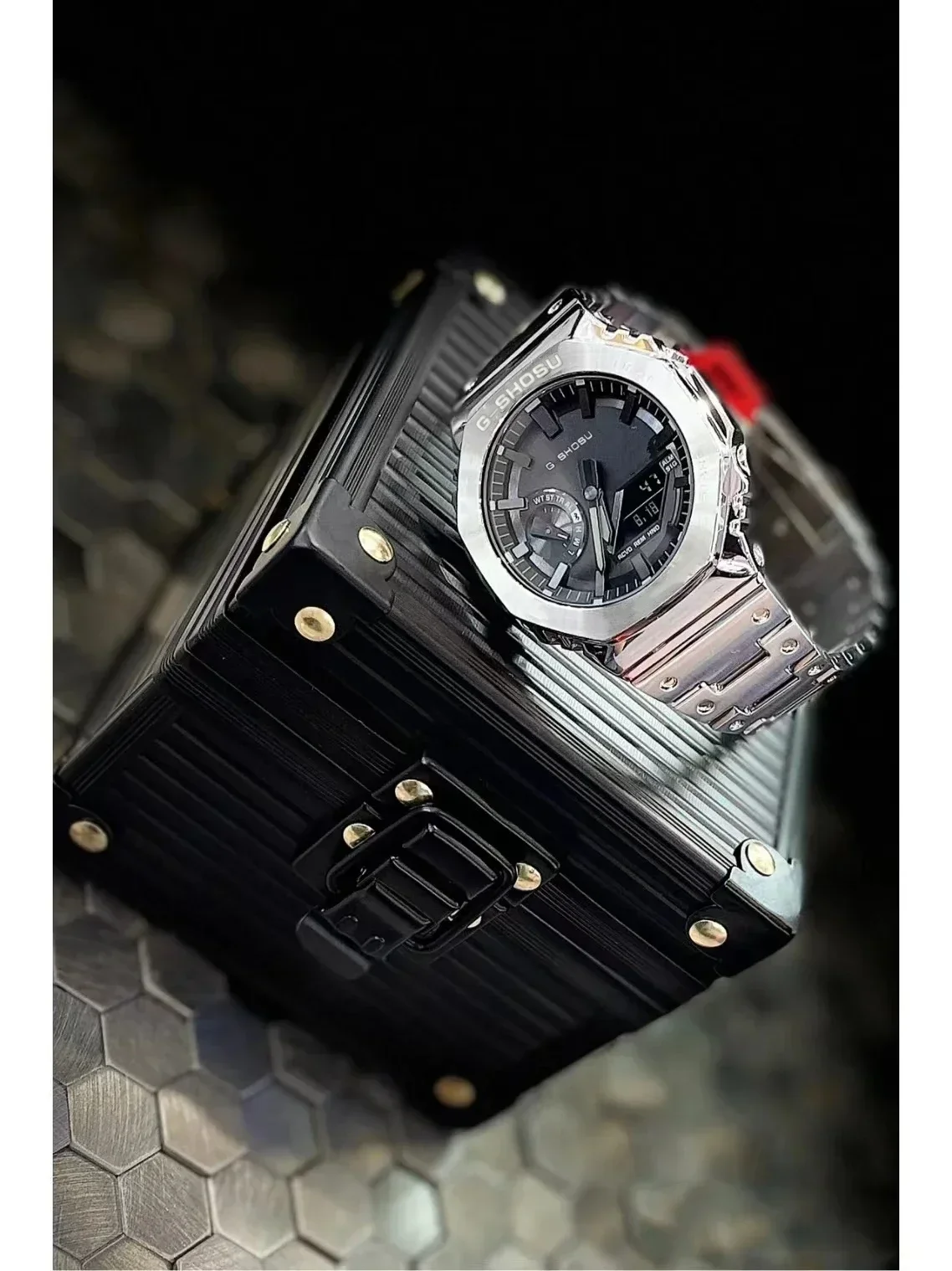 Orologio sportivo elettronico digitale unisex con funzione completa LED in lega quadrante grande cinturino in acciaio per l'ora mondiale serie GMB Oak