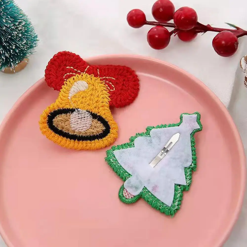 

Knitted Hairpin Bangs Side Clip Santa Claus Decor Handmade Wool Hair Clip Christmas Items Hair Accessories Festival Headwear