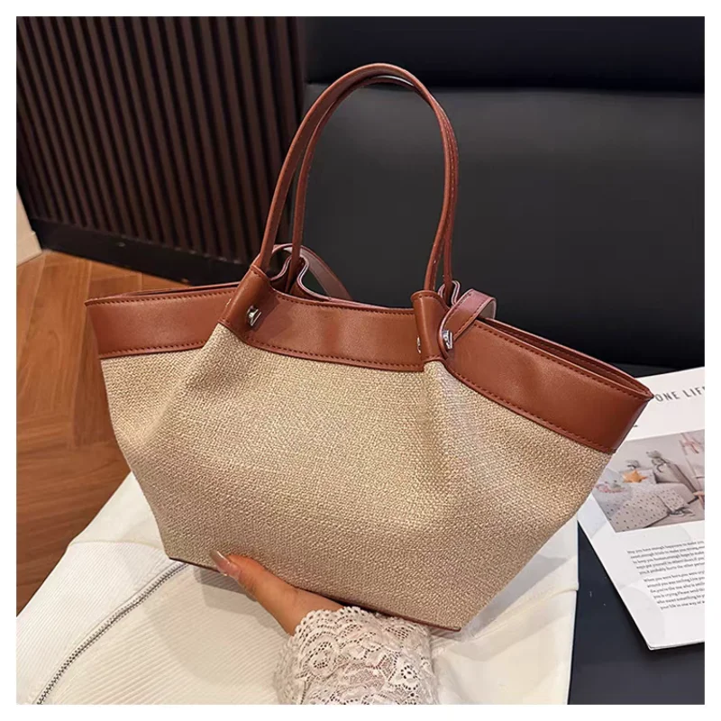 

Pleated Large Dumpling Bag Canvas Wing-shaped Handbag Leather Lock Edge Shoulderbag Versatile Commuter Tote Bag Women New Design
