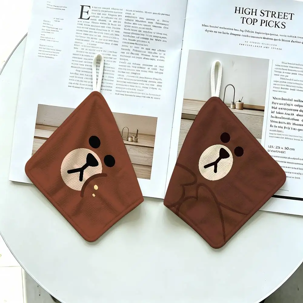 L-Lines Friends B-Brown Bear Hanging Design Hand Wiping Towel, Polyester Cotton Fabric, Universal for Bathroom Kitchen