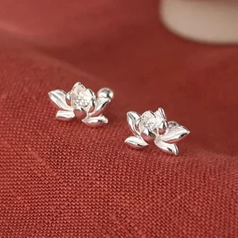 

Real 925 Sterling Silver Mini Lotus Flower Plant Stud Earrings for Women Cute Fine Jewelry Piercing Screw Bead Accessories